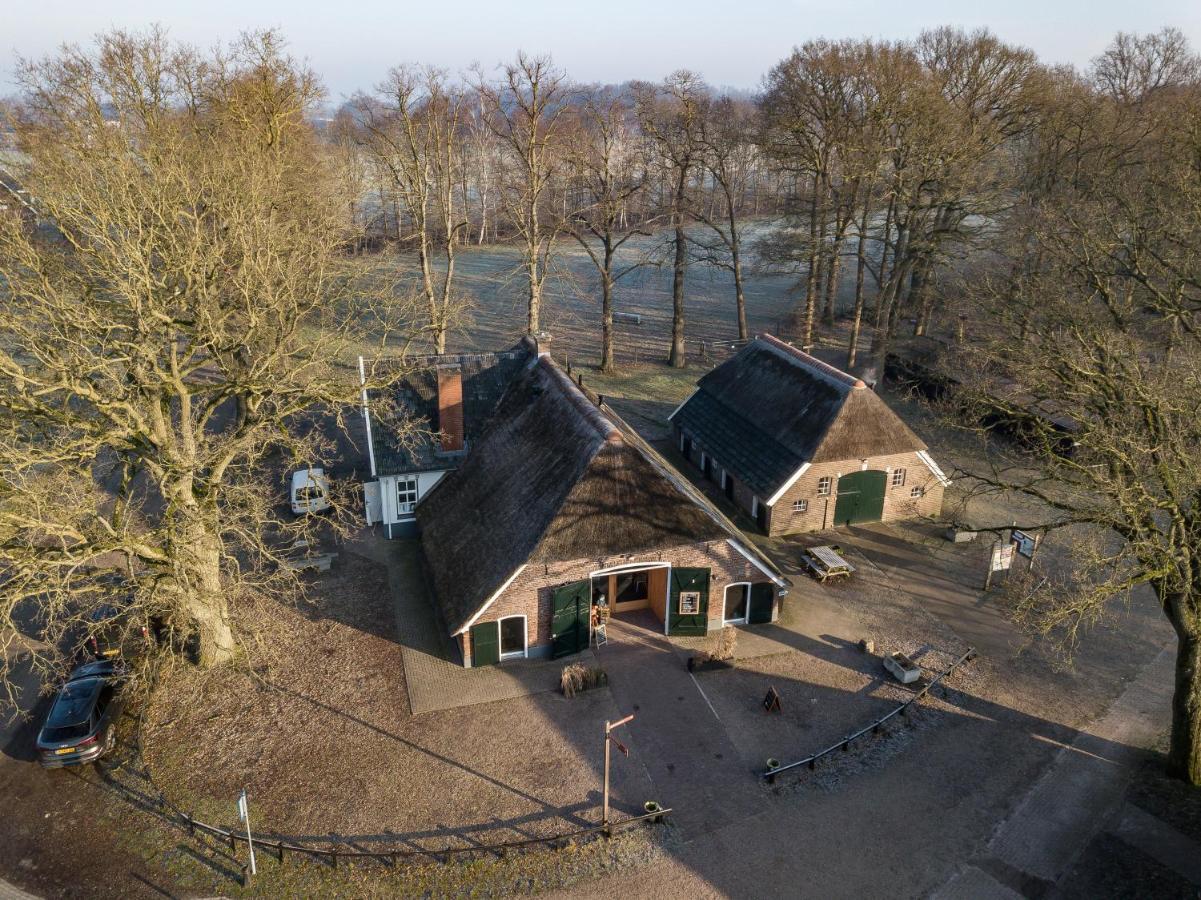 Herberg de Pas Haarle Exterior foto